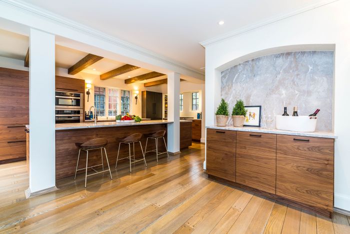 Two Kitchens with a Common Theme
